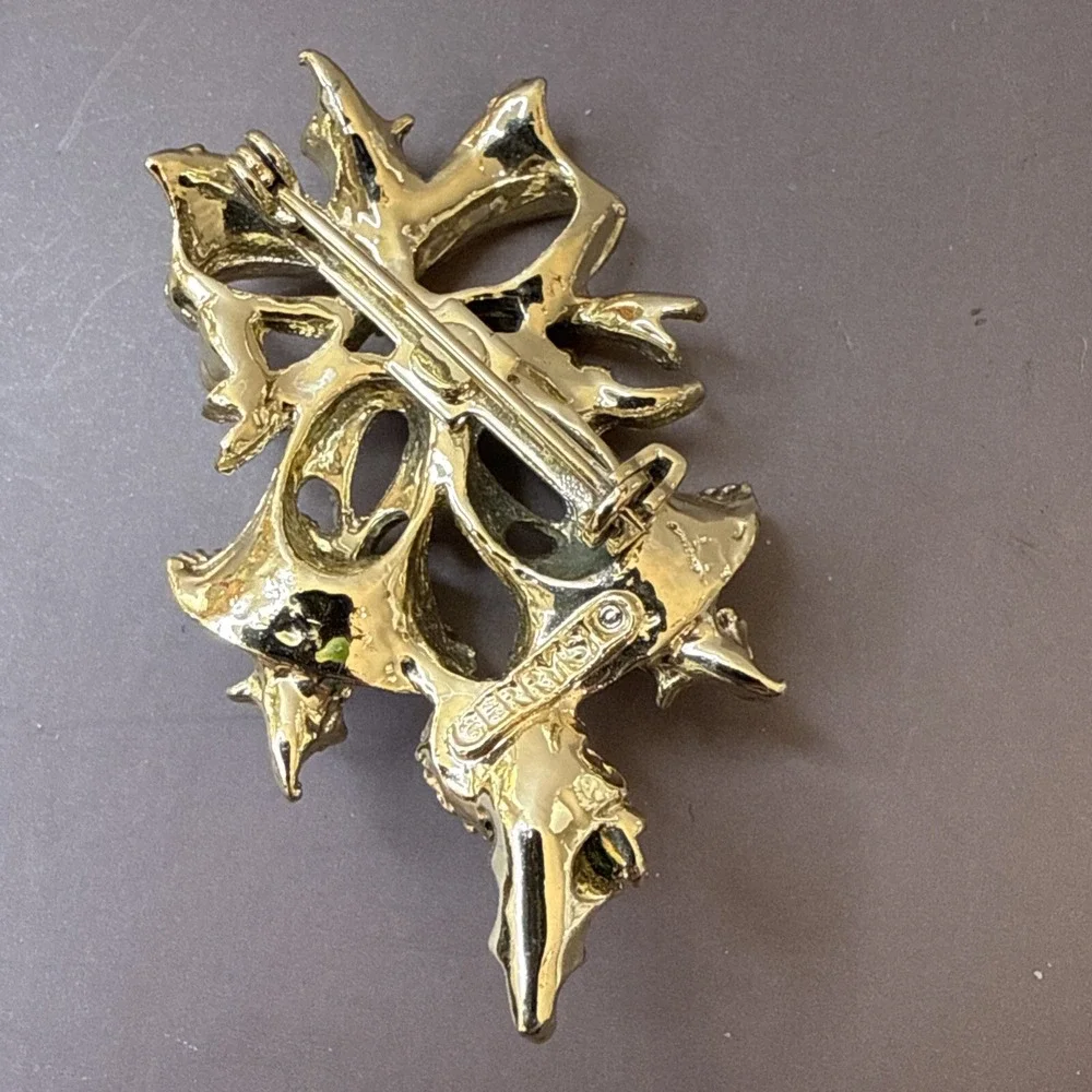 Vintage Gerry's Christmas Bells and Holly Brooch Gold Tone Pin